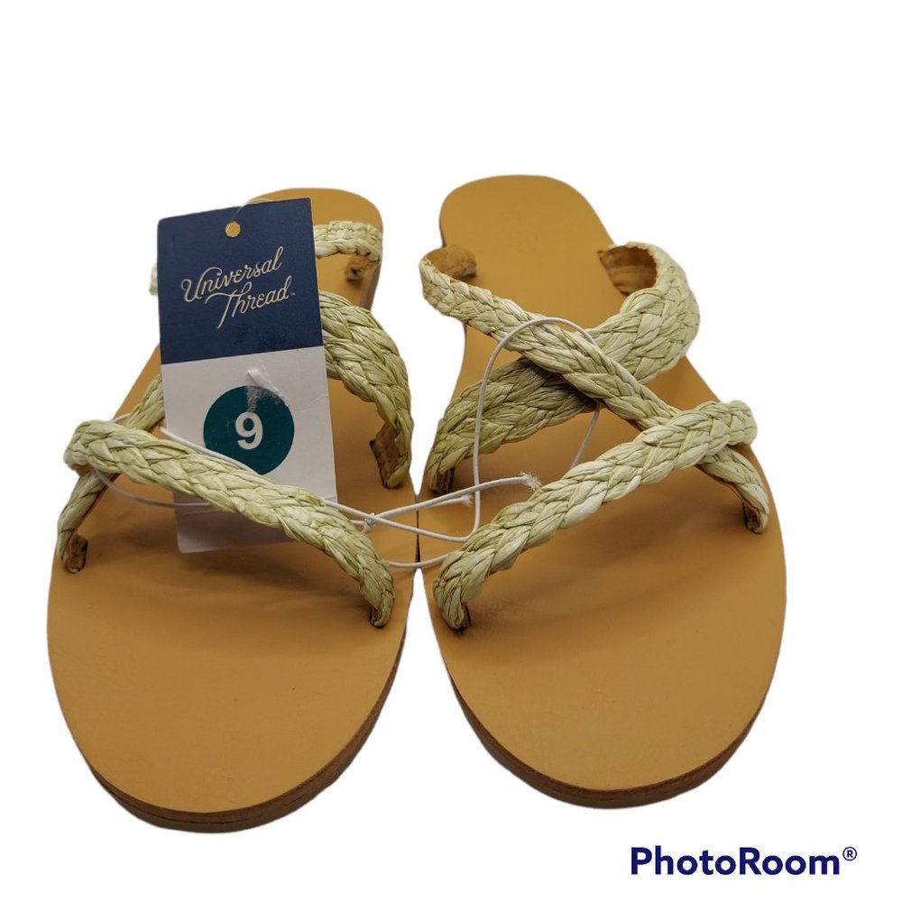Universal Thread Flat Slide Sandal Women's Size 9